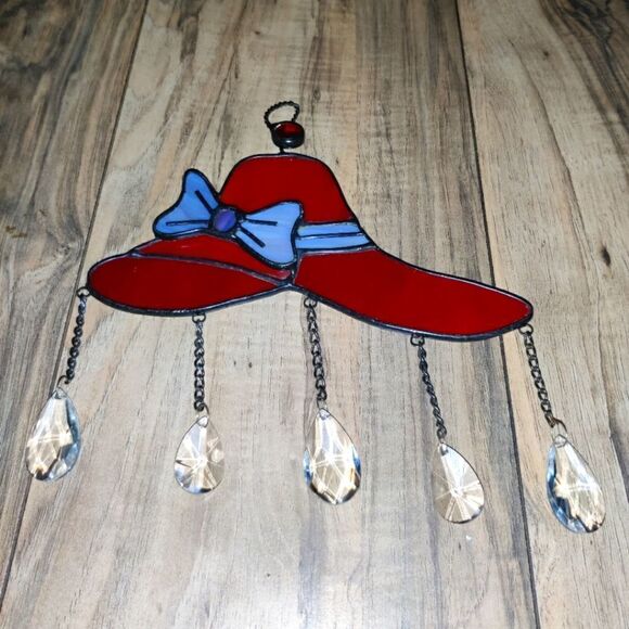 Red Society Hat With Bow Stained Glass Suncatcher - Picture 1 of 8